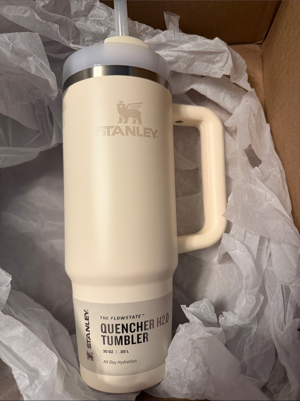 New! Original Stanley Cream/White Quencher H2.0 Tumbler with Handle